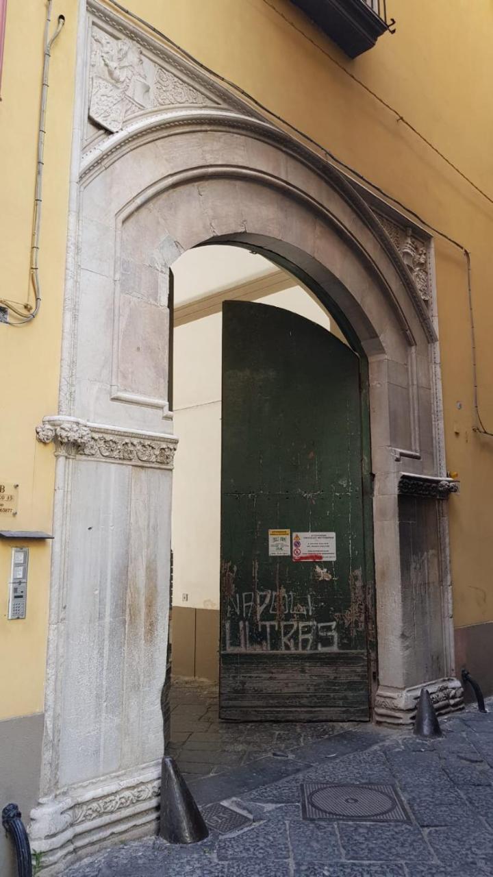 Palazzo 15 Napoli Bed & Breakfast エクステリア 写真